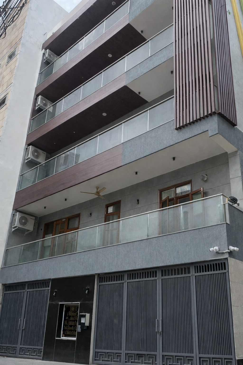 Independent Home Exterior